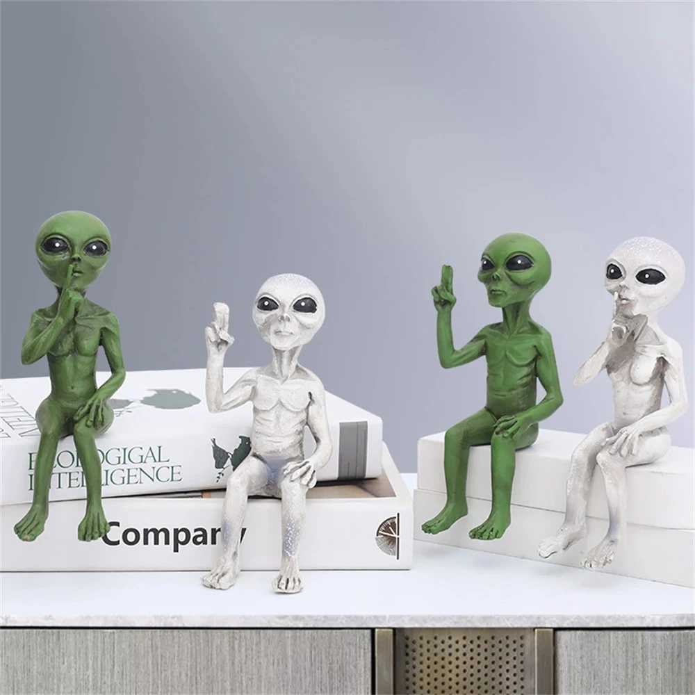 

Alien Resin Ornaments UFO Desk Decoration Indoor Living Room Decoration Outdoor Garden Resin Embellishments European Decor