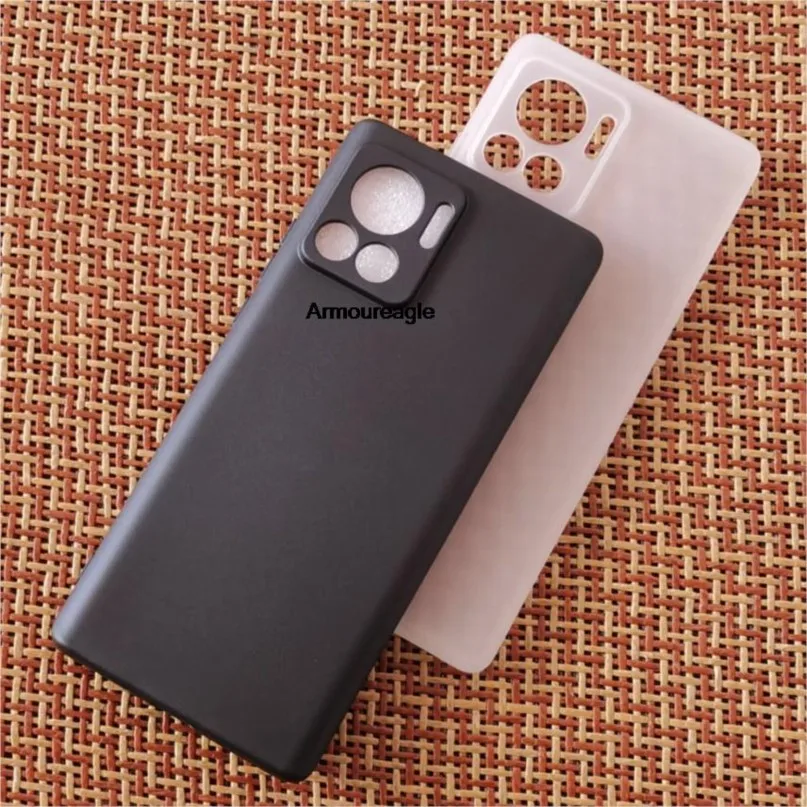 Противоударный матовый чехол защитный для Motorola Edge 30 ультрамягкий из ТПУ Moto neo