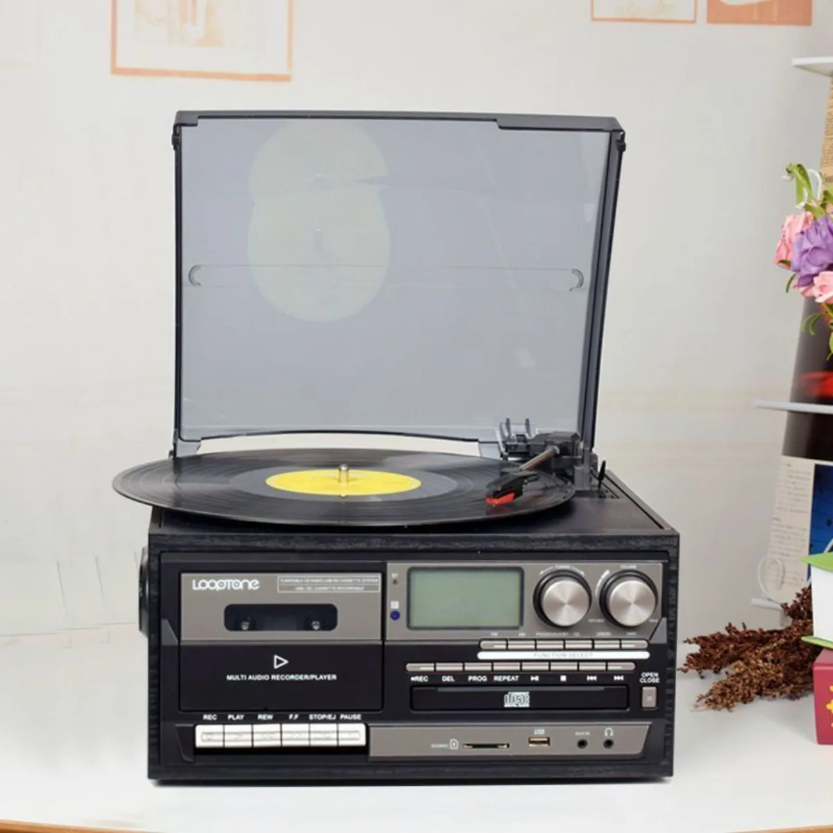 Фото Ретро-проигрыватель 18CD, 4-в-1 проигрыватель с CD/USB/Bluetooth, конвертер LP в MP3 для домашнего декора. №4