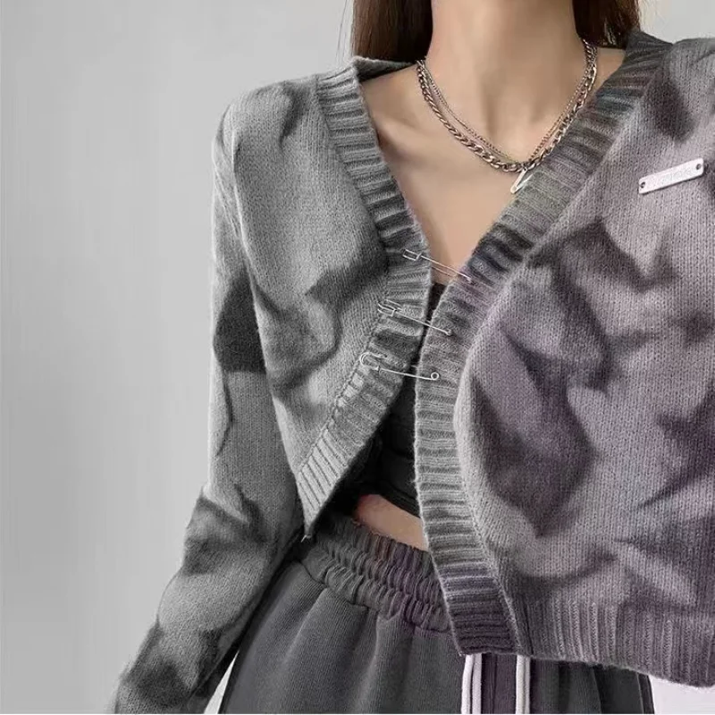 

Вязаные женские свитера зима 2022 мохеровый кардиган с длинными рукавами Свободный зимний корейский цветочный джемпер с V-образным вырезом