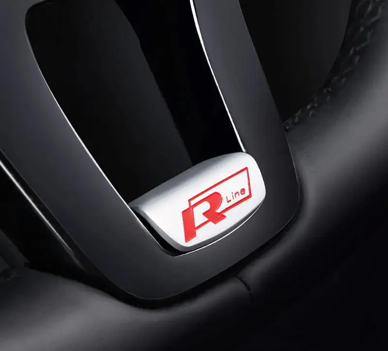 

3D металлическая эмблема R-Line для руля автомобиля, наклейка на руль для VW GTI, Polo, Golf, Passat, Scirocco, Jetta, Beetle