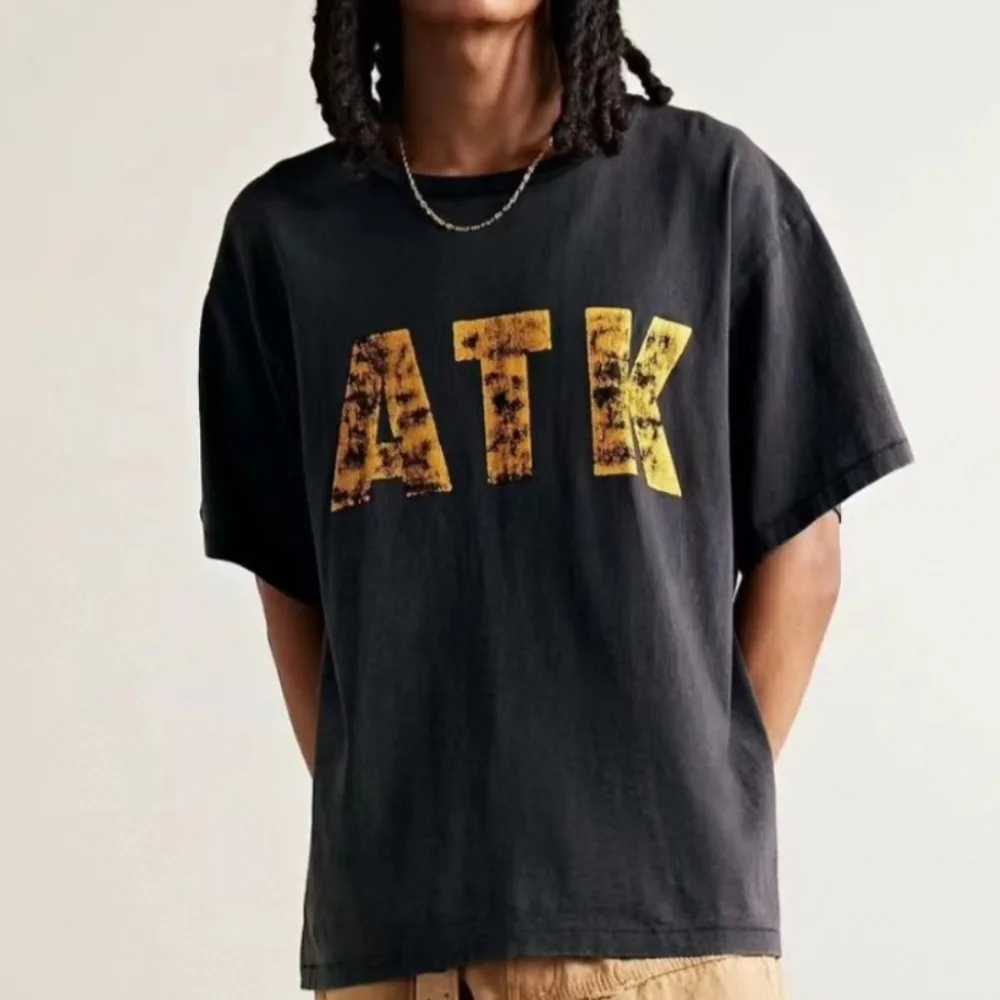 NIGO Мужская потертая винтажная футболка с короткими рукавами и выцветшим принтом