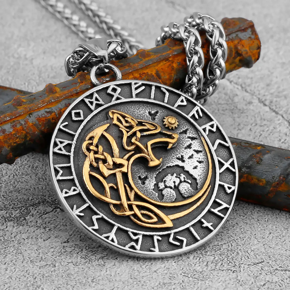 

Norse Mythology Viking Wolf Necklaces Men Stainless Steel Viking Runes Vegvisir Amulet Pendant Scandinavian Vintage Male Jewelry