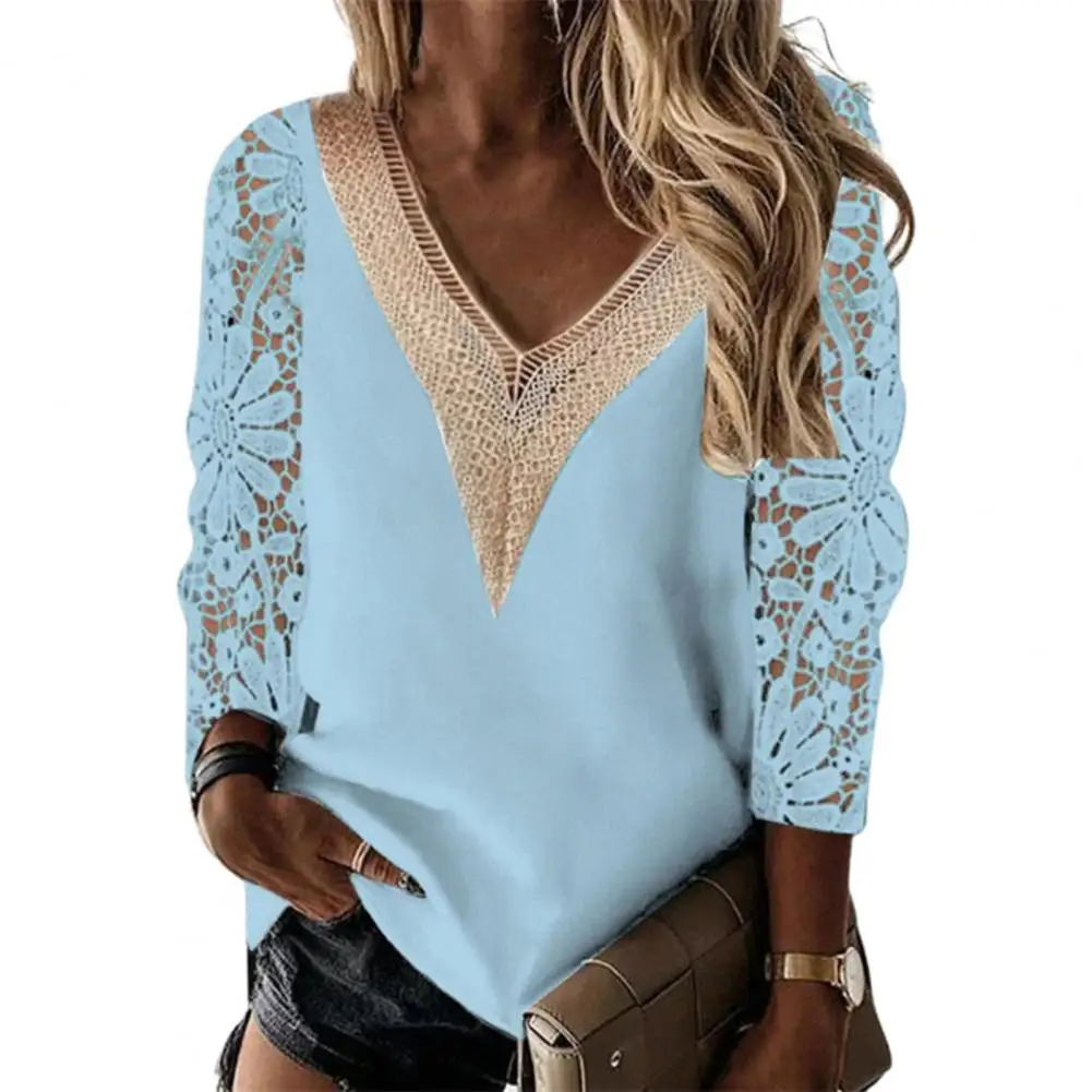 

Crochet Lace Patch V-Neck Top Women Hollow Out Fashion Casual Spring Summer Blouse Tops