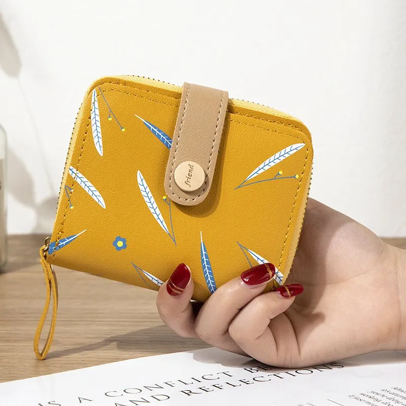 

New Women Feather Solid Color Wallet Two-fold Short Female Zipper Coin Purse Hot Sale Student Multifunction Card Holder