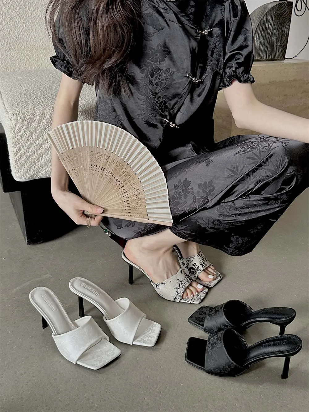 Сланцы женские с открытым носком дизайнерские туфли-лодочки со змеиным принтом