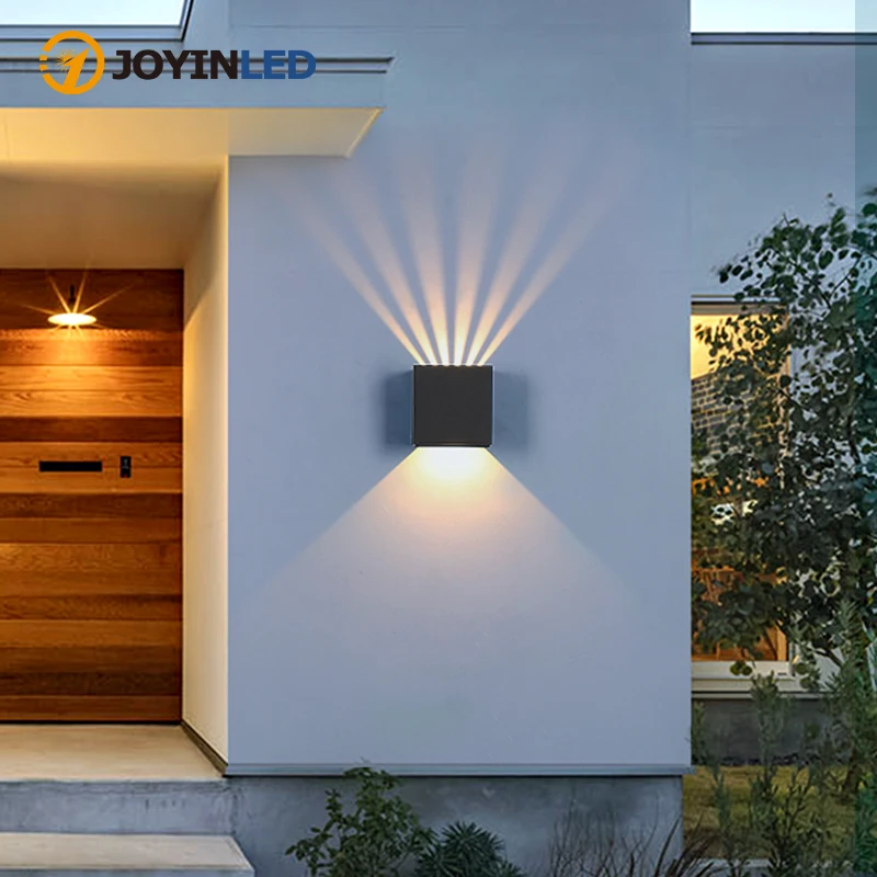 

Applique Murale LED Imperméable Conforme à La Norme IP65, Luminaire Décoratif D'extérieur, Idéal Pour Un Jardin, Une Véranda