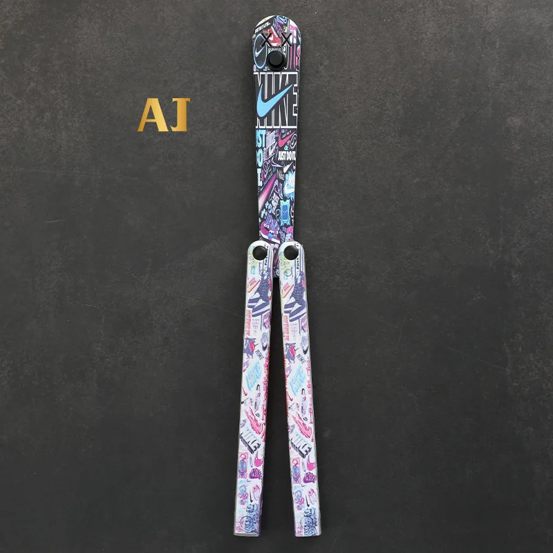 Складной нож-бабочка