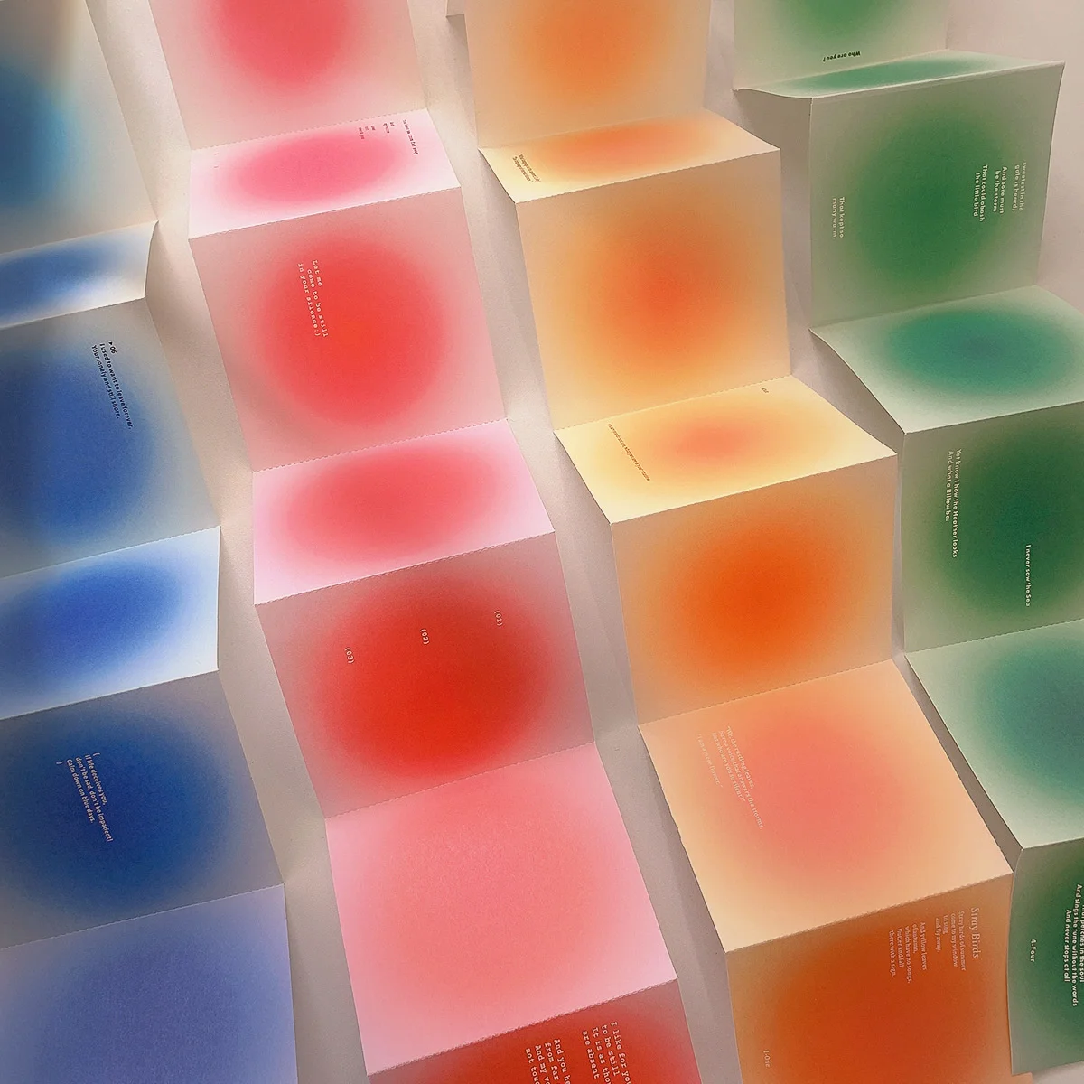 

10sheets Creative Gradient Light and Shadow Afterglow Note Paper Ins Tearable Non-sticky Note Pad Foldable Student Note