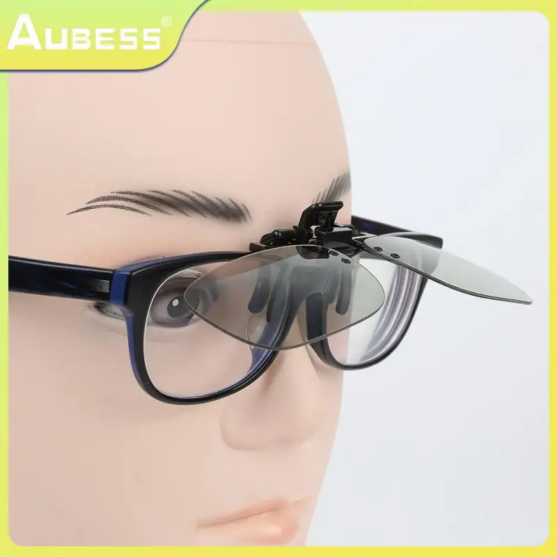 

Polarized Tv Real 3d Glasses Clip Stereo Hanging Frame Myopia Glasses Clip-on Passive Polarized Lenses 3d Glasses