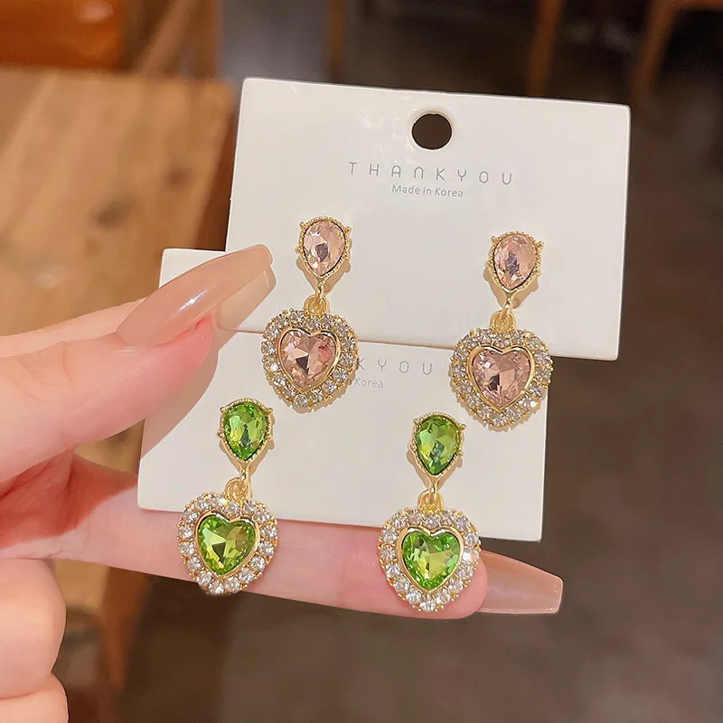 

Lovely Earrings Women Pink Green Heart Ear Pendant Elegant Earrings Women Bridal Shiny Rhinestones Jewelry