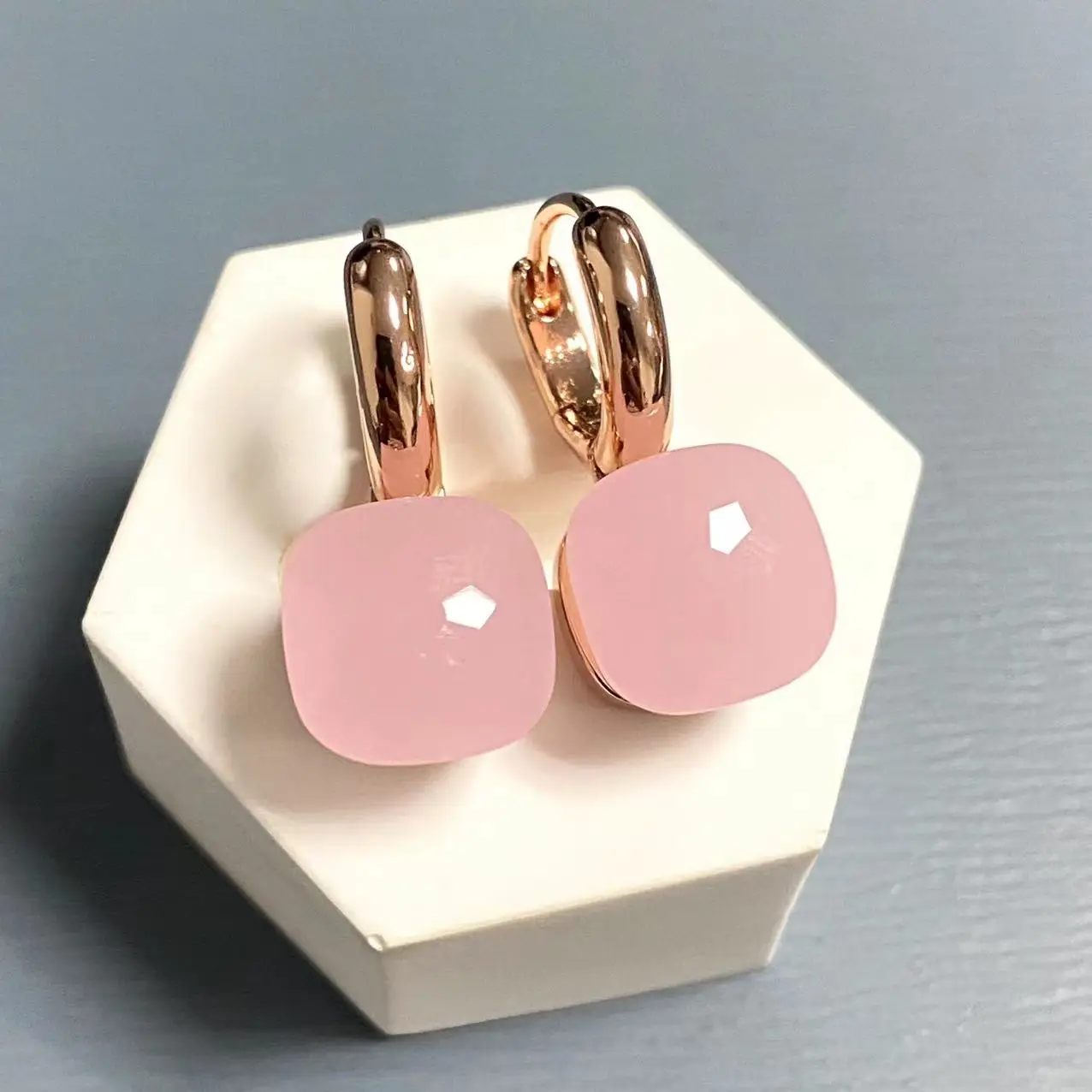 

10.6mm Classic Nudo Earrings For Women High Quality Pink Crystal Earrings Square Candy Colors Earrings Fashion Jewelry Gift