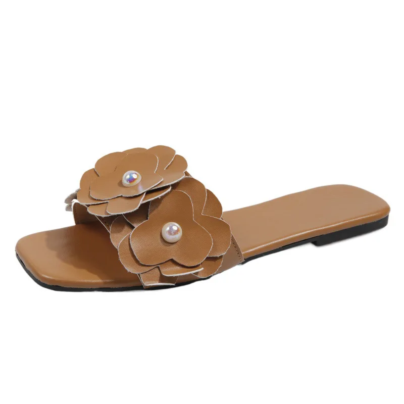 

2022 Summer New Large Size Fashion Beaded Women's Flat Slippers Simple Versatile Casual Sandals and Slippers Women