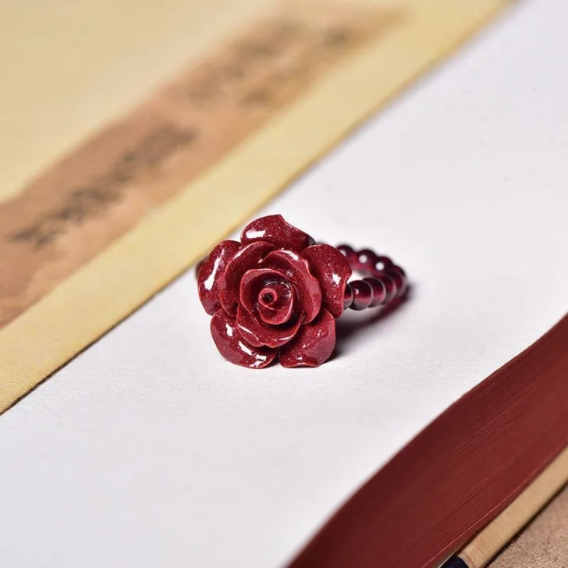 

Hotsale Sweet Retro Cinnabar Rose Ring Lovers Zinnober Unisex Garnet Ring Lucky Safe Elastic Natural Stone Crystal Hand Ornament