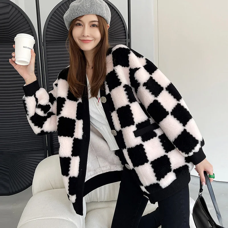 Plaid Plush Coat Women 2022 Fashion Lamb Wool Mid-length Korean Chic Lady Sheep Shearling Coat Winter Casual Warm Fur Jackets
