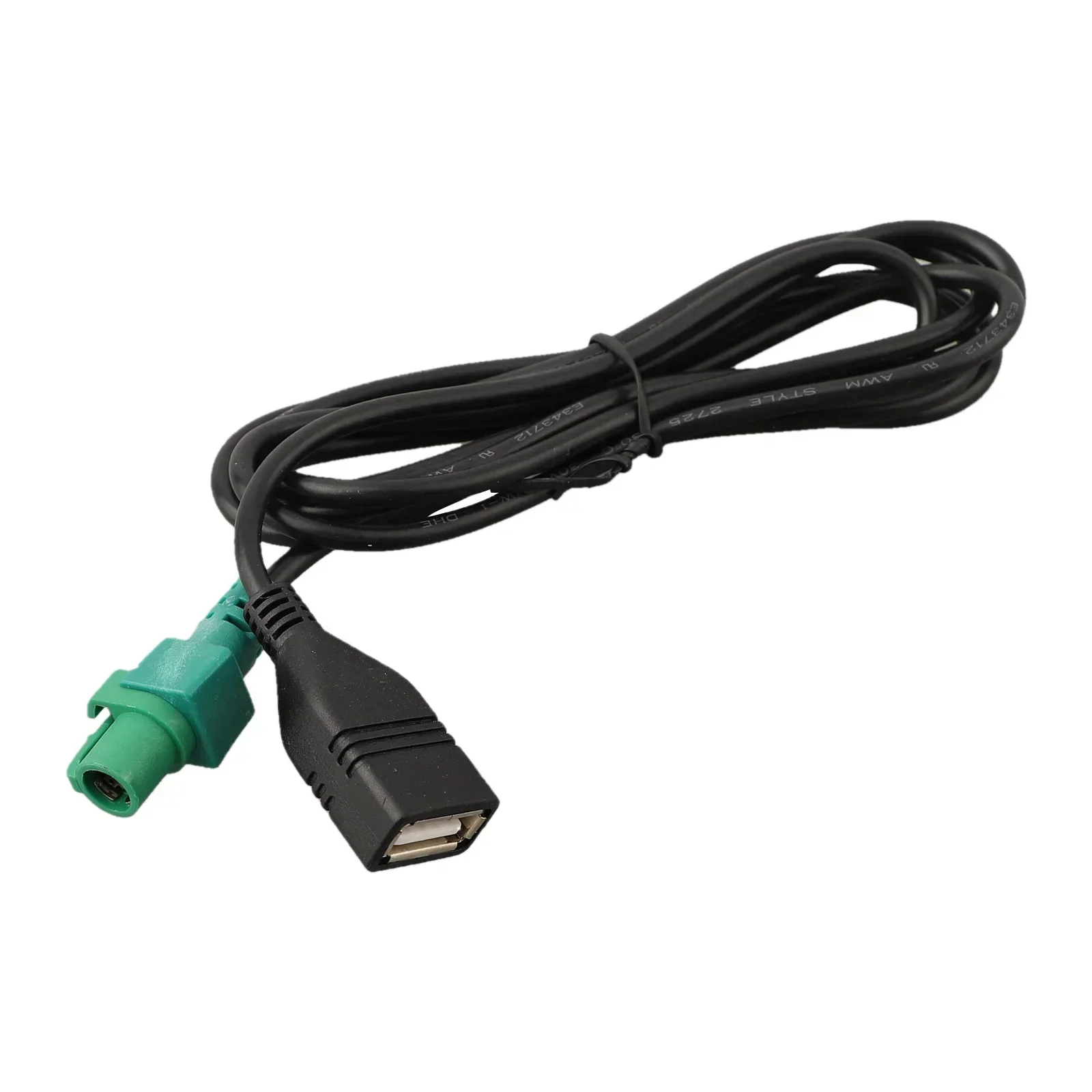 Легкий доступ к внешним устройству с USB-адаптером для компакт-дисков аудиокабель