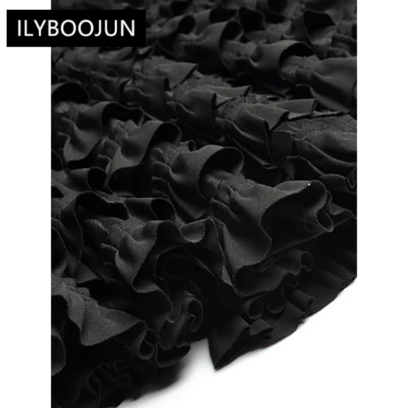 Женское осенне-зимнее платье с длинным рукавом двубортное бисером и поясом