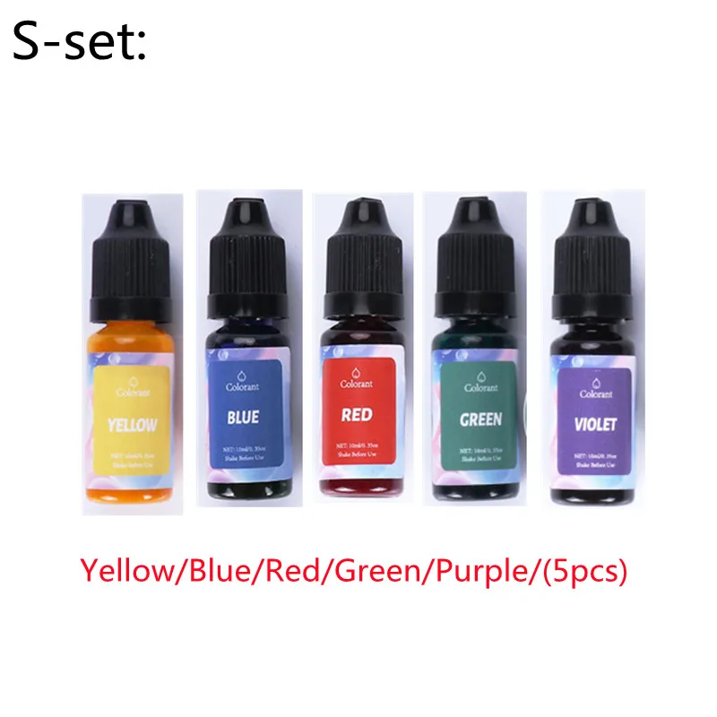 Набор для изготовления свечей: расплавитель воска для создания ароматов, красителей и других материалов.