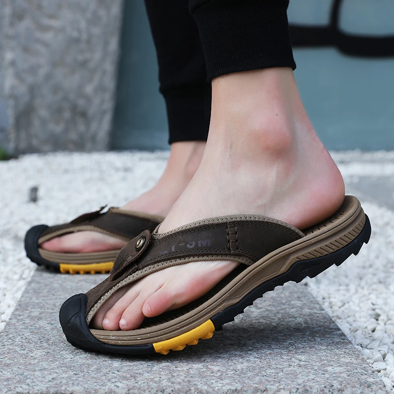 

Summer Outdoor Men Flip Flops Men Baotou Beach Slippers Fashion Breathable Casual Male Hiking Sandals Hot Sell Handmade Footwear
