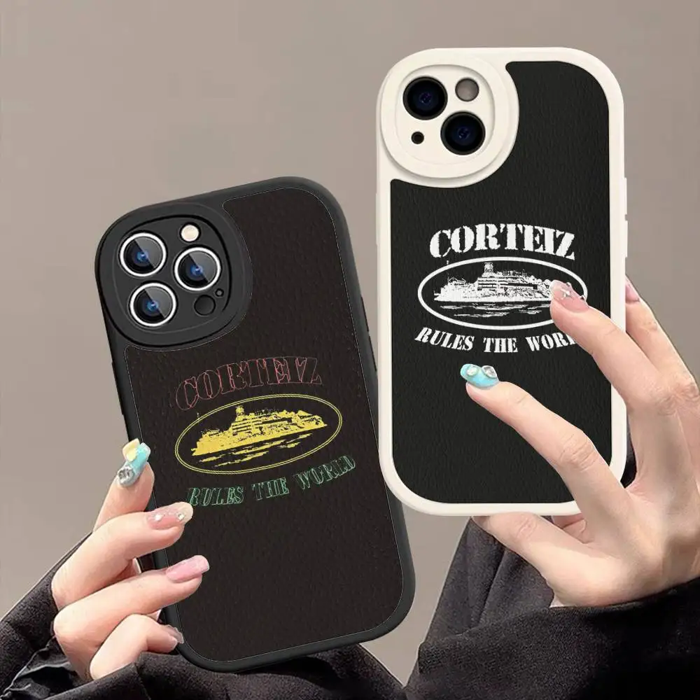 Фото Чехол для телефона World-C-Corteizs для iPhone 11 12 13 14 15 16 Pro Max Mini Plus, мягкий кожаный чехол №3