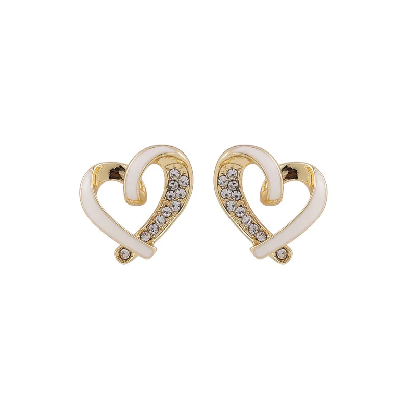 

Irregular Temperament Love Heart Earrings Zircon Lucky Love Heart Mother's Day Woman Girl Wedding Blessing Ear Studs Jewelry
