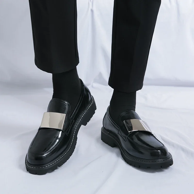 Повседневная черная мужская кожаная обувь классический и универсальный дизайн
