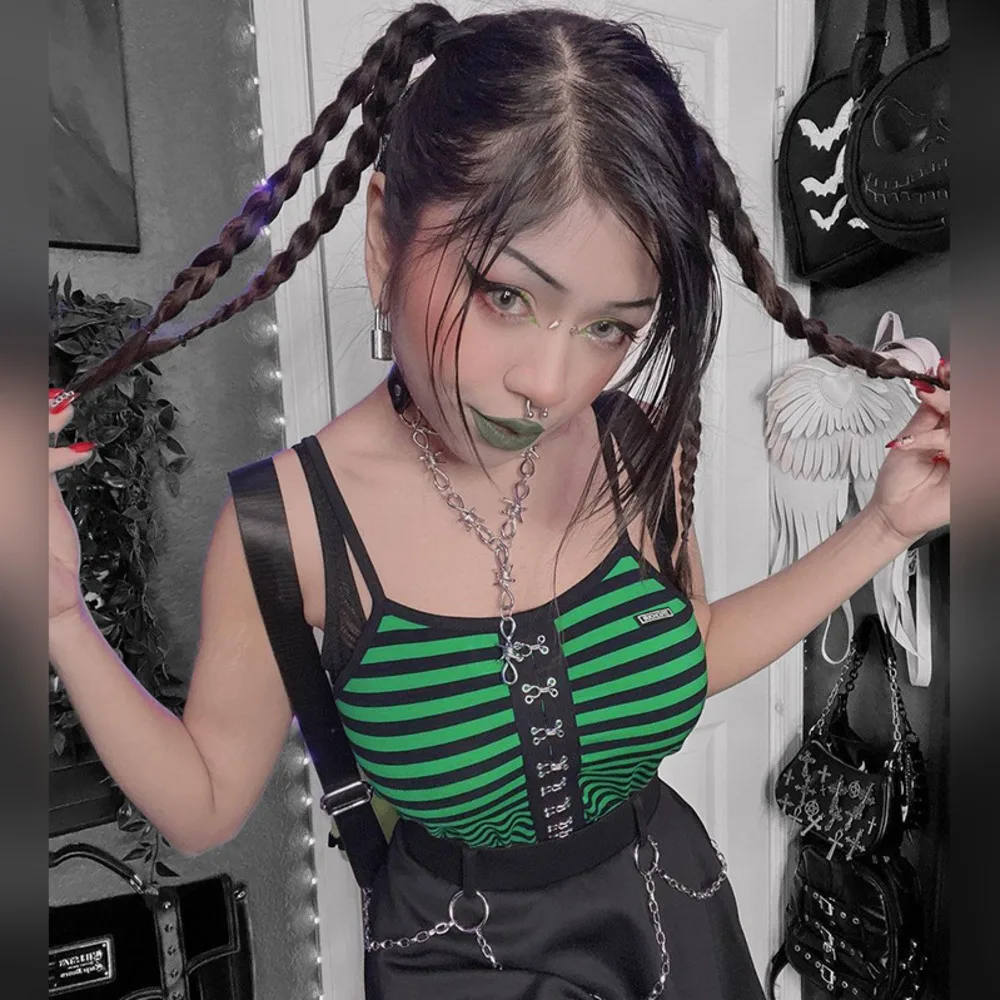 

Жилет на бретелях, Новинка лета 2022, пикантная блузка с глубоким вырезом и открытым пупком в полоску, короткая популярная женская блузка