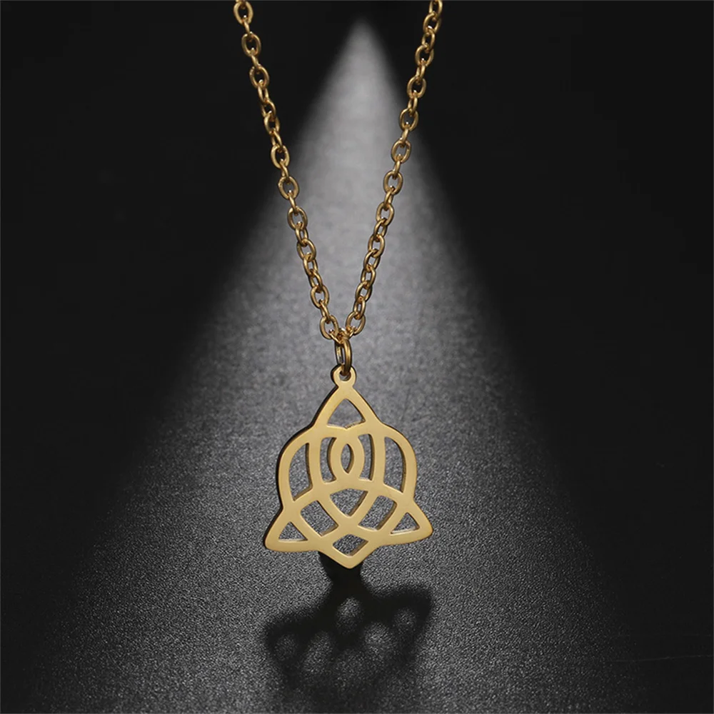 

Triquetra Witch Knot Pendant Necklace Stainless Steel Irish Celtic Knot Amulet Chain Necklace for Women Couple Witchcraft Jewelr