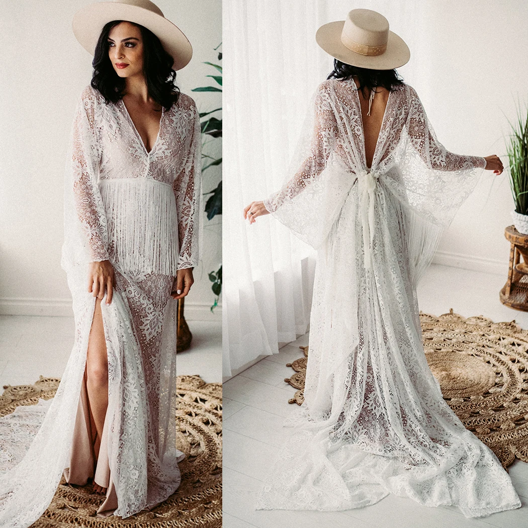 

Boho Lace Long Batwing Sleeves Wedding Dress A Line Custom Made Backless V Neck Tassels Hippe Elopement Fringed Bridal Gown