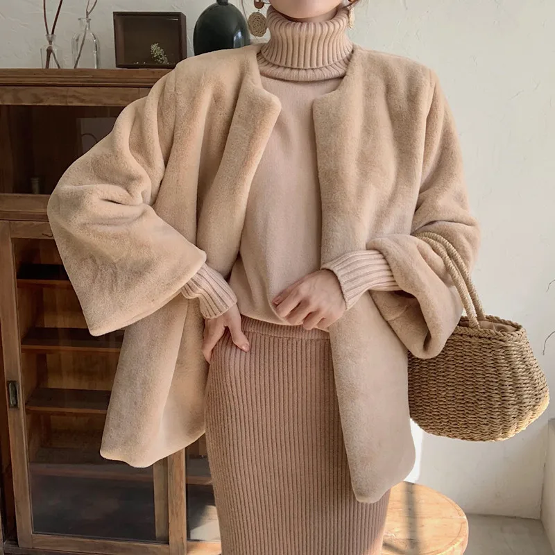 

2022 Autumn and Winter New Women's Clothing Plush Warm Thickened Fur Loose Large Size Imitation Rabbit Fur Coat Mink Fur Coat