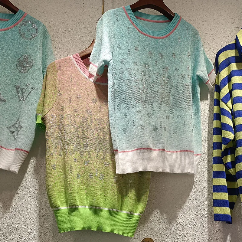 

Women Summer Short Sleeve Thin Studded T-shirt Fashion O-neck Female Luxury Tops Korea Knitted Summer Sweater Female