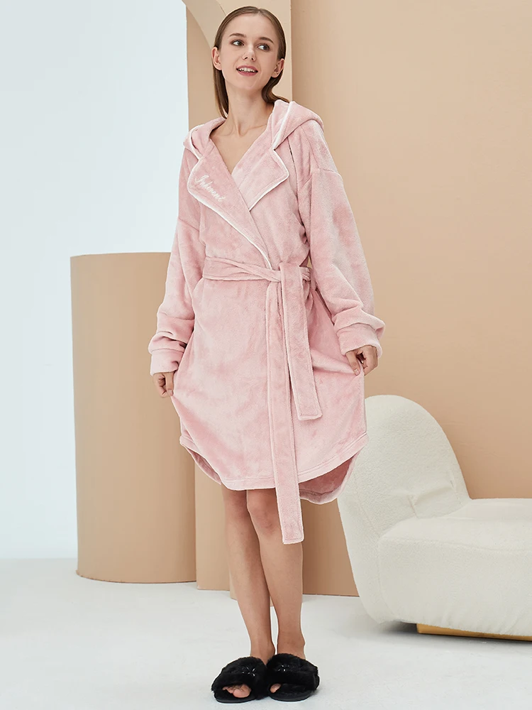

ATUENDO Winter Warm Flannel Sleepwear Robe for Women Fashion Kawaii Pink Velvet Home Clothes Leisure Atoff Home Satin Bathrobe