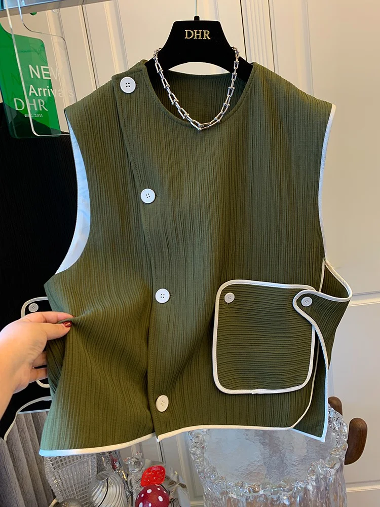 

Round neck sleeveless high-end temperament black vest 2023 design sense niche fashion top denim vest
