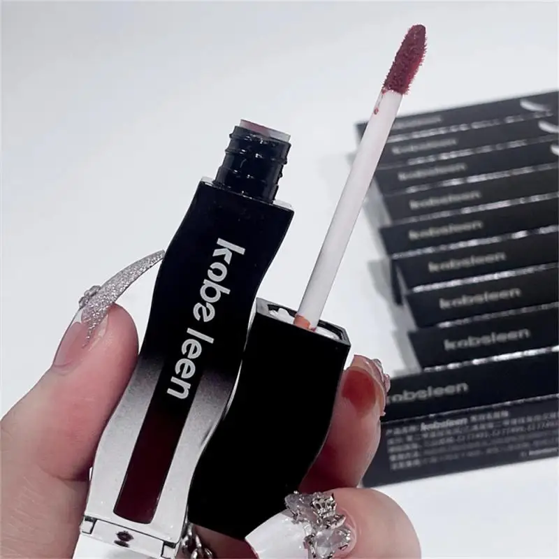 

Ideal Gift Lipstick Net Weight 3g Shiny Color Cosmetics Lip Gloss Bloom Your Smile Lip Honey Safe To Use Soft And Smooth