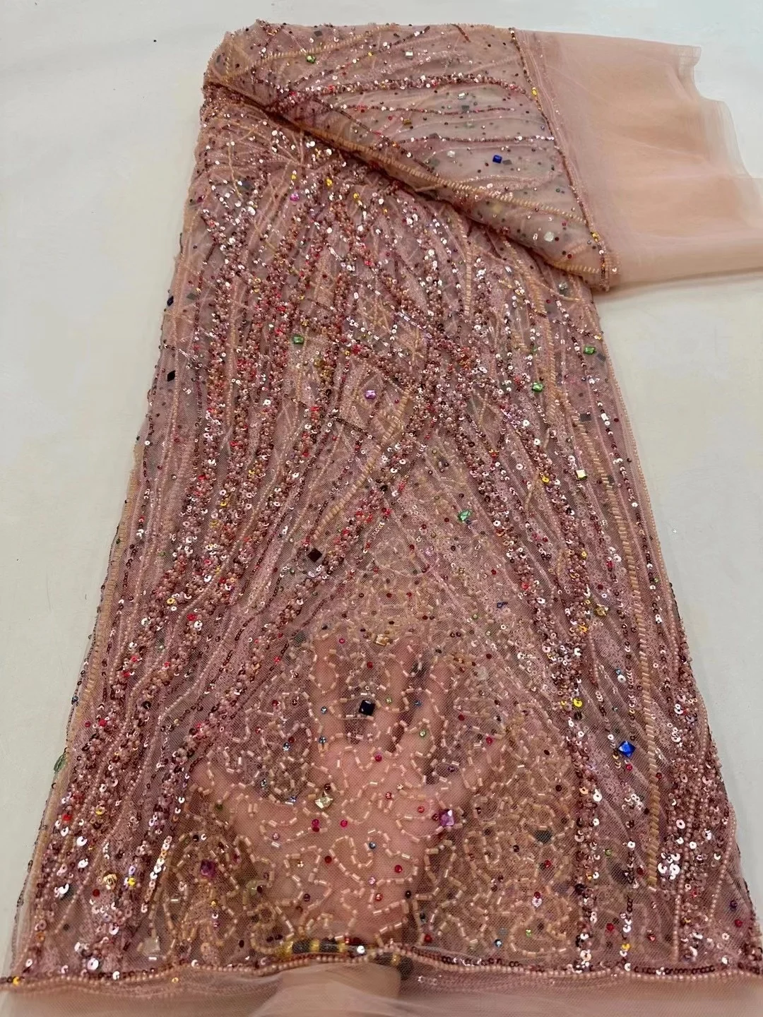 

5 ярдов Роскошная африканская кружевная ткань с блестками 2023 Высококачественная французская нигерийская кружевная ткань с бисером и камнями для шитья свадебного платья