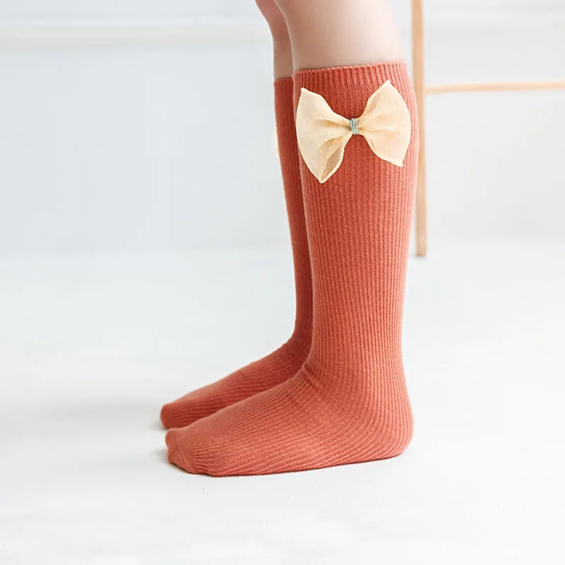 

2/4 пары, новые осенне-зимние носки для маленьких девочек, длинные носки, детские мягкие хлопковые носки до колена, детские гольфы для детей о...