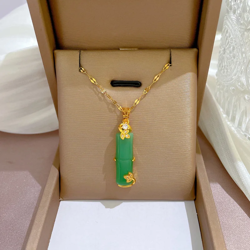 Women's Imitation Jade Jade Bamboo Pendant Necklace Retro Cool Style Small Simple Collarbone Chain Jewelry Engagement Gift 2022