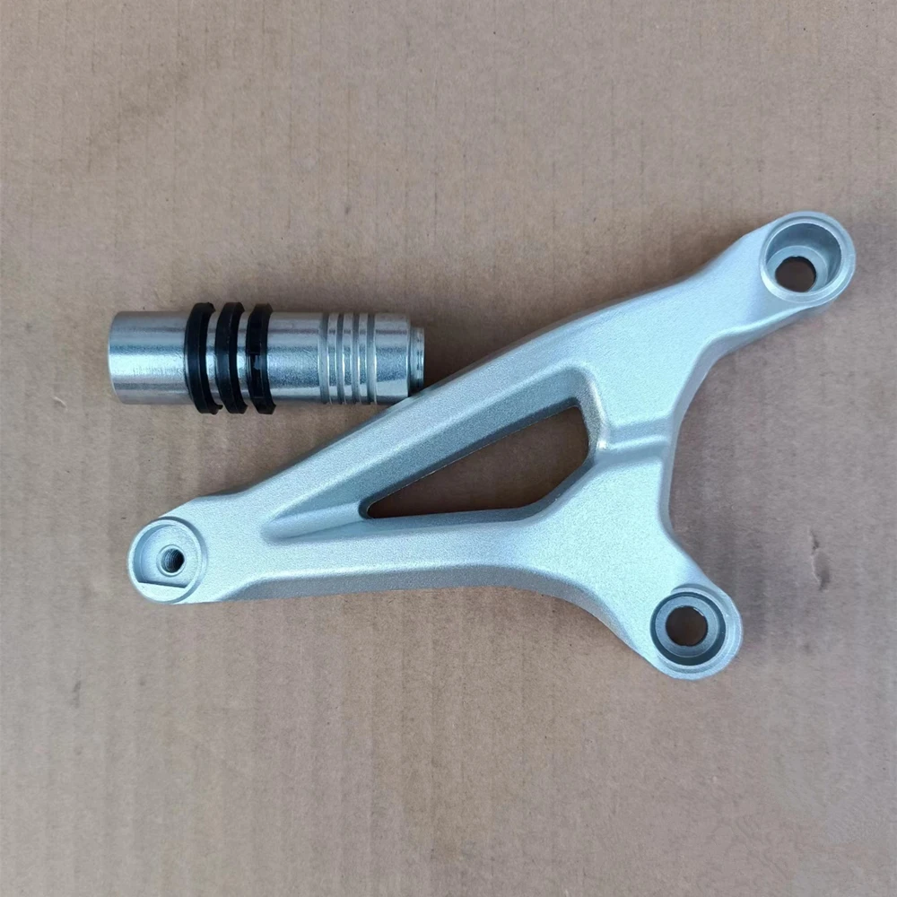 Левая и правая педаль в сборе для скутера Super SOCO TC TS Соединительный кронштейн