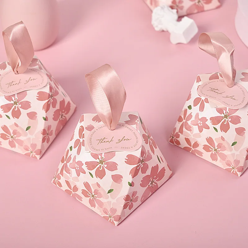 

20 шт/лот, креативная коробка для конфет с цветком вишни, принадлежности для праздников, портативная картонная подарочная маленькая упаковочная коробка В Форме Бриллианта