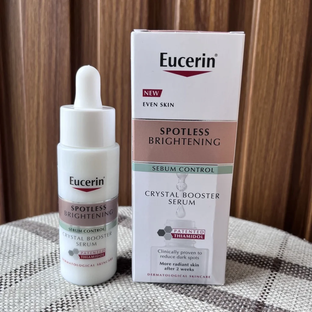 

Eucerin Spotless Brightening Serum 30ml Crystal Booster Whitening Essence Diminish Dark Pigment Spots For Oily Sensitive Skin