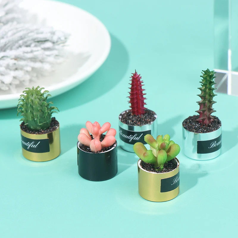 

1PCS New 1:12 Dollhouse Miniature Green Plant In Pot Furniture Home Decor