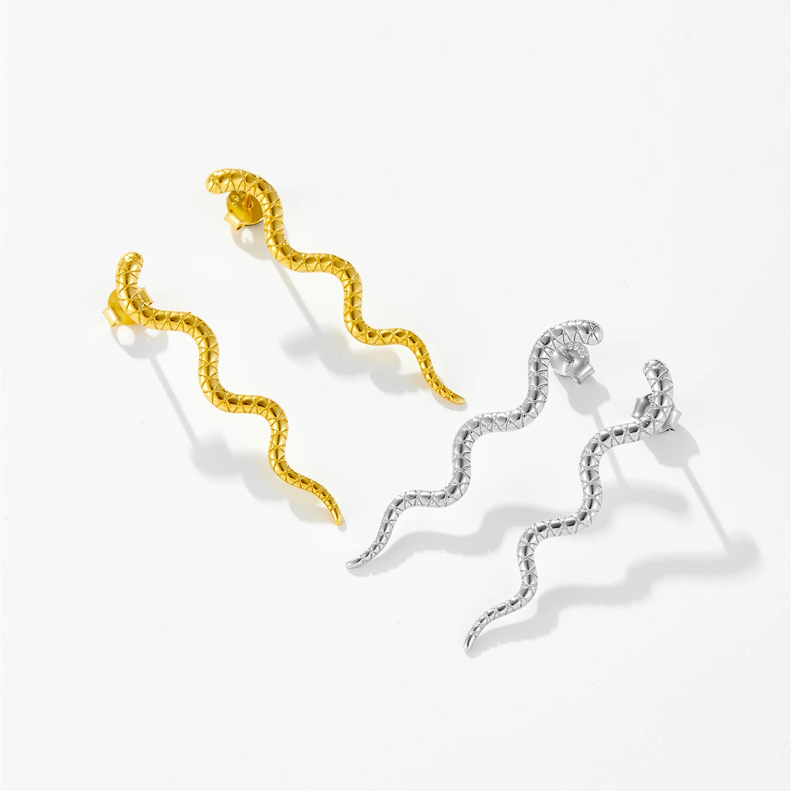 Серьги-гвоздики в виде змеи 40 см