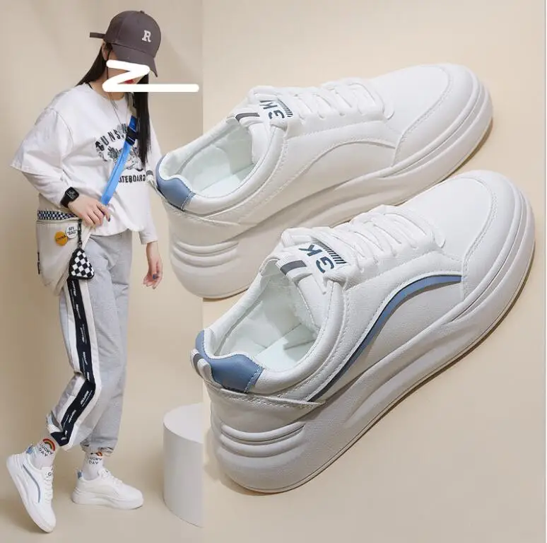 

Женские повседневные однотонные туфли, новинка 2022, модная мягкая плоская толстая подошва, удобная универсальная повседневная обувь на шнур...