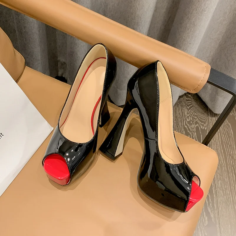 

Туфли-лодочки женские из лакированной кожи, на очень высокой платформе, с открытым носком
