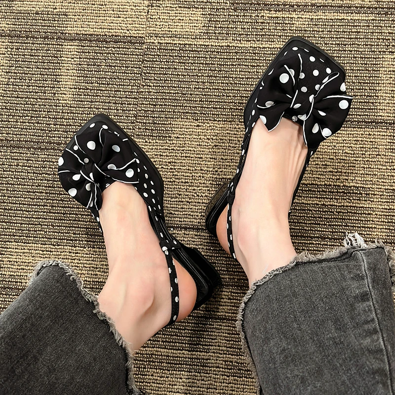 Сандалии женские на высоком квадратном каблуке босоножки Мэри Джейн с пряжкой в