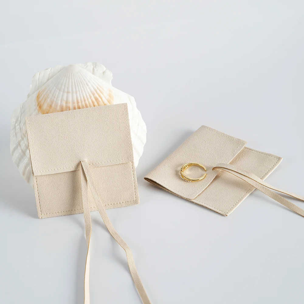 

Luxury Microfiber Envelope faux Suede Jewelry Packaging Pouch Bag With Ribbon Wedding Favor Bags Bracelet Errings Organizer Bag