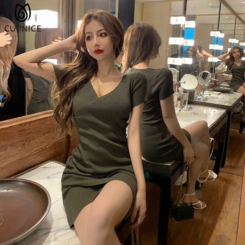 

CUPNICE Black Green Bodycon Knitted Skims Dress Sexy Night Club Short Sleeve V-neck Party Mini Dress Summer Vestido Women's 2022