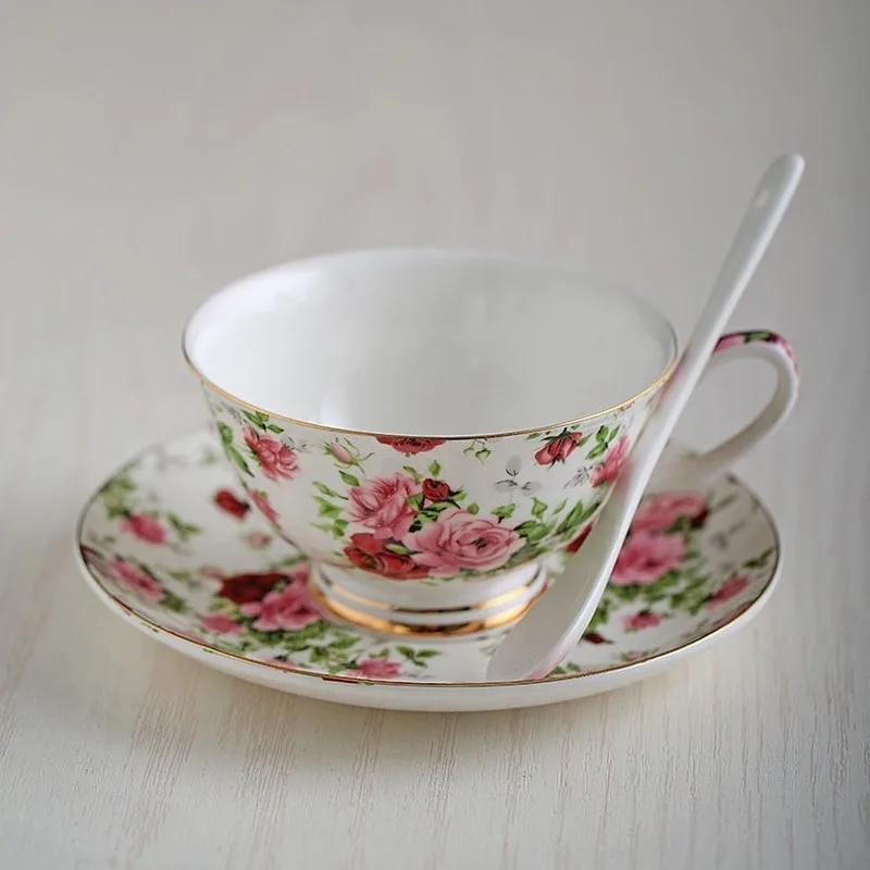 

Coffee cup set creative bone china custom logo European bone china coffee cup ceramic coffee cup saucer