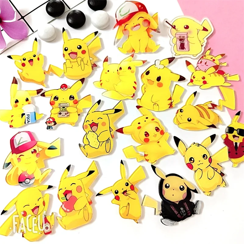 

50pcs/lot Japanese anime acrylic brooch anime pickup fine hair ring patch badge cute shape backpack small accessories