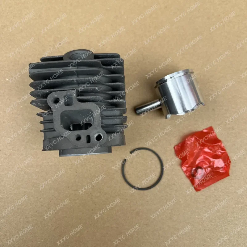 Комплект поршневых колец для цилиндра